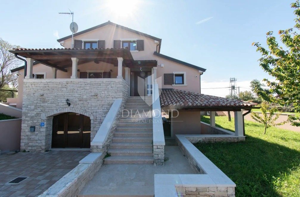 Redkost na trgu: luksuzna vila z zasebnim wellnessom in bazenom v bližini Vrsarja – na ključ