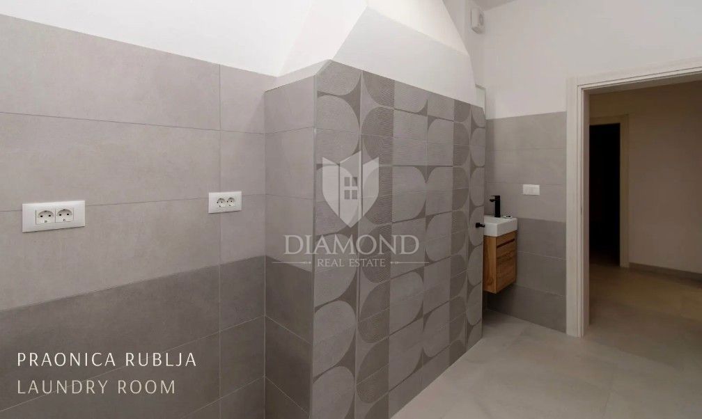 Redkost na trgu: luksuzna vila z zasebnim wellnessom in bazenom v bližini Vrsarja – na ključ