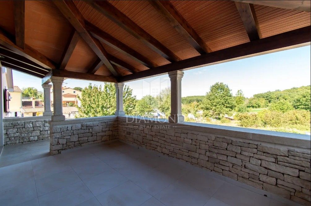 Redkost na trgu: luksuzna vila z zasebnim wellnessom in bazenom v bližini Vrsarja – na ključ