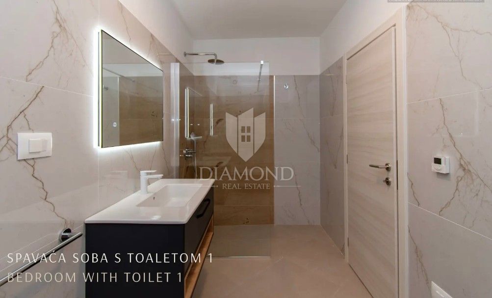 Redkost na trgu: luksuzna vila z zasebnim wellnessom in bazenom v bližini Vrsarja – na ključ