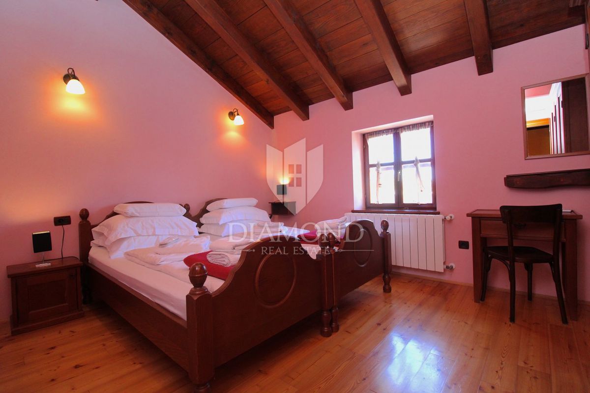 Hiša Žminj, 300m2