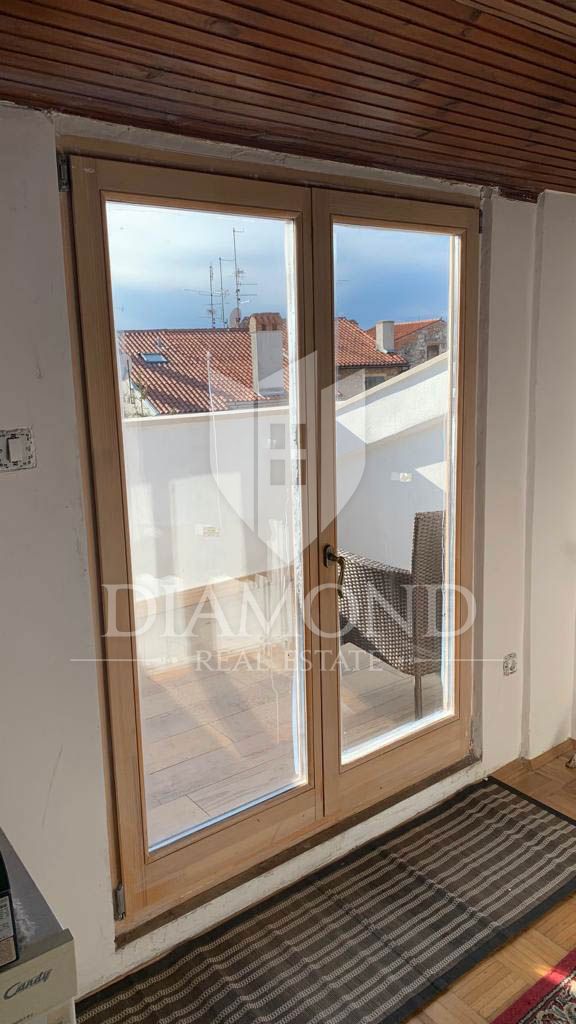 Rovinj, prostorna hiša v centru z razgledom
