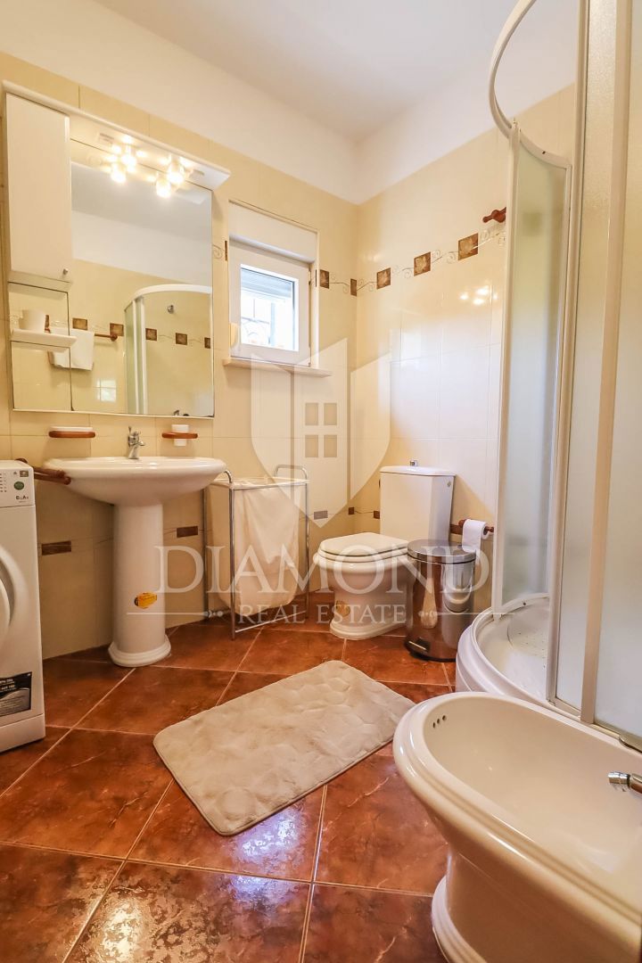 Rovinj, super apartma na mirni lokaciji blizu morja