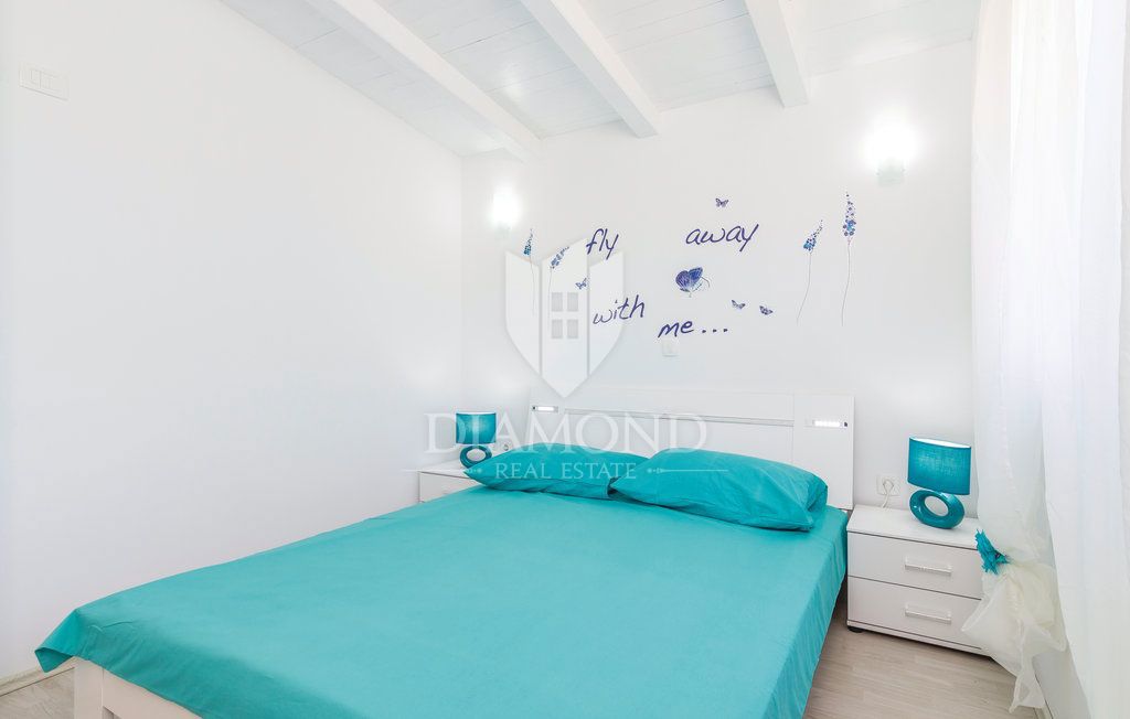 Rovinj, okolica, počitniške hiše na samem