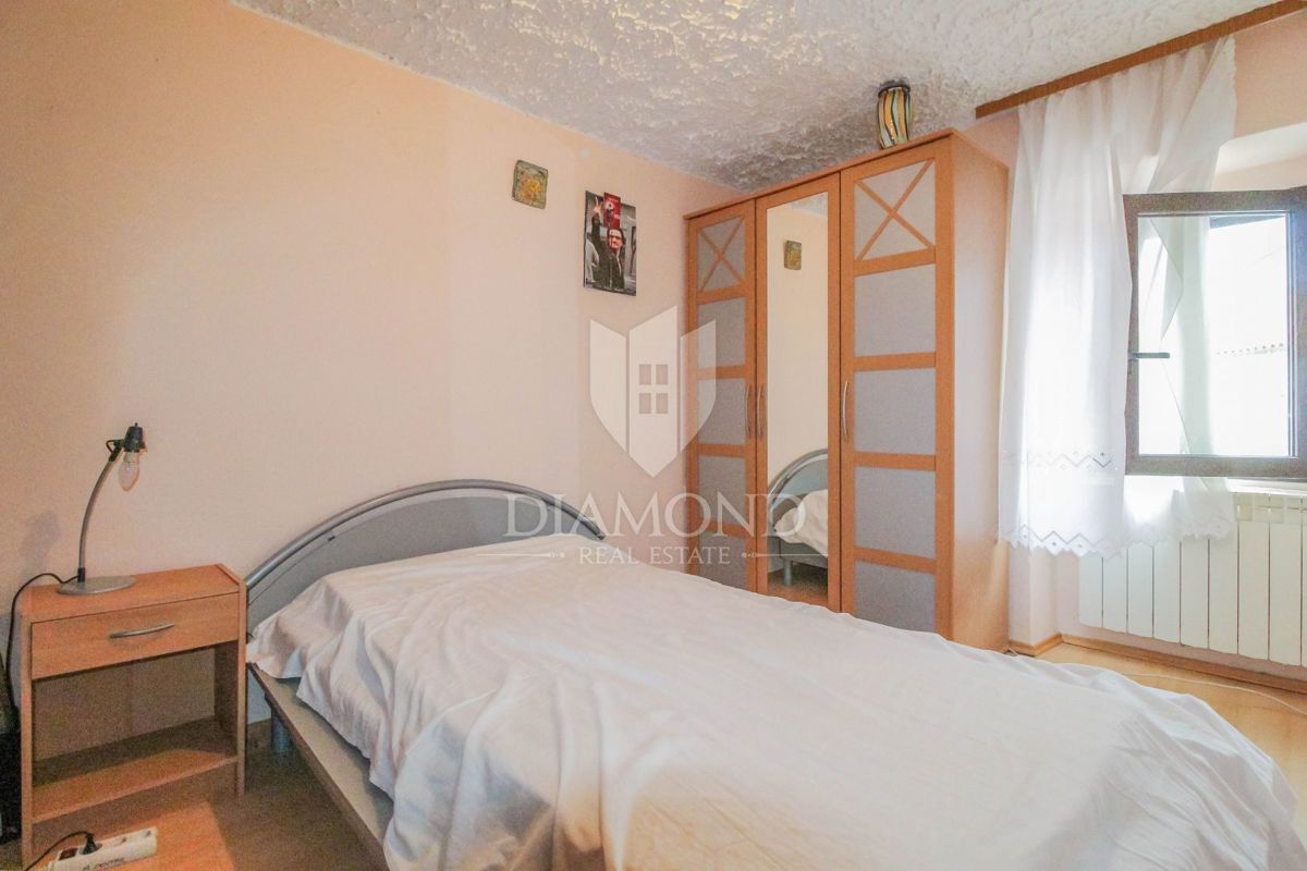 Momjan, istrska hiša s čudovitim razgledom