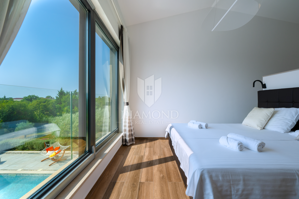 Marčana, okolica, dizajnerska vila obkrožena z naravo
