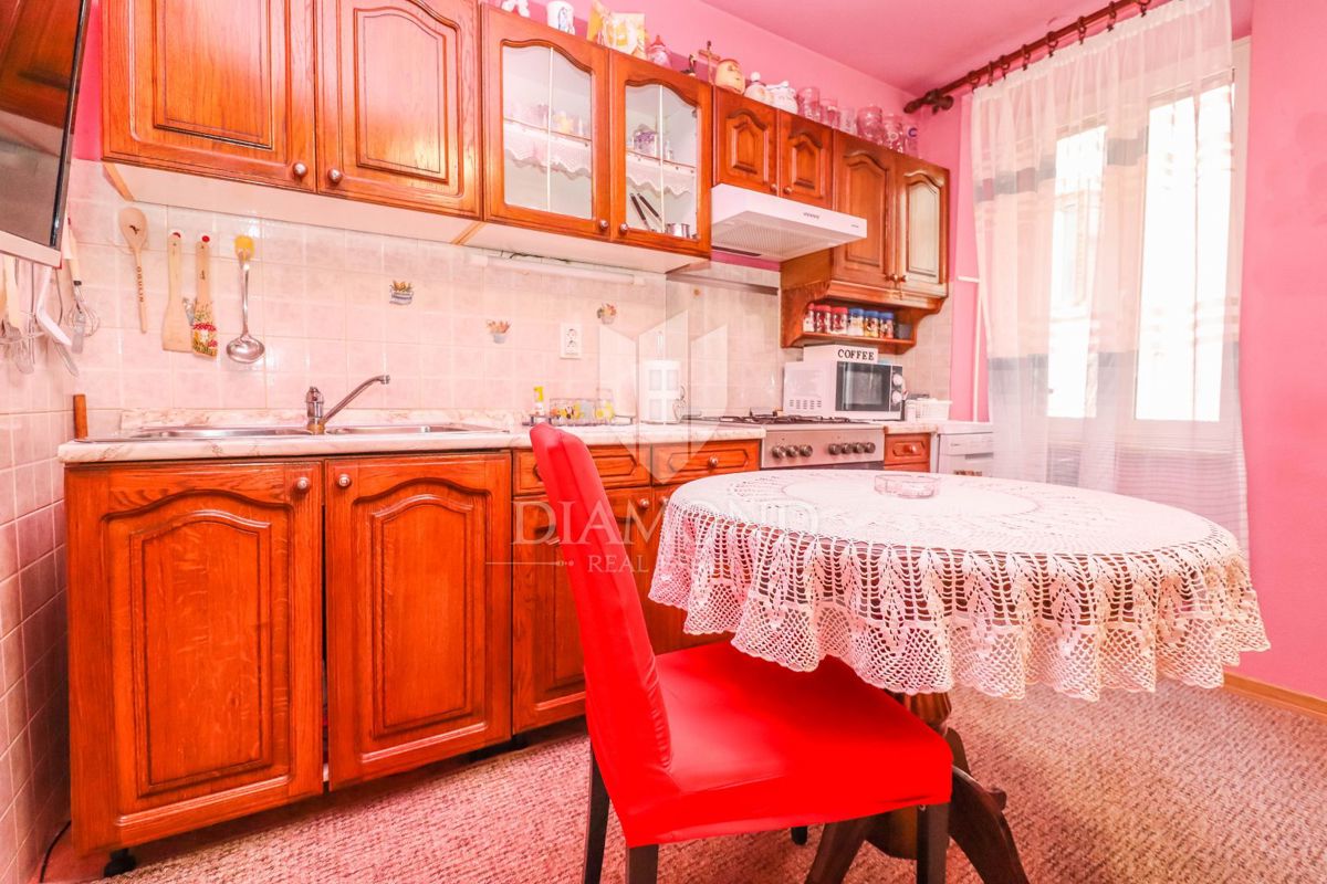 Rovinj, center, stanovanje na iskani lokaciji