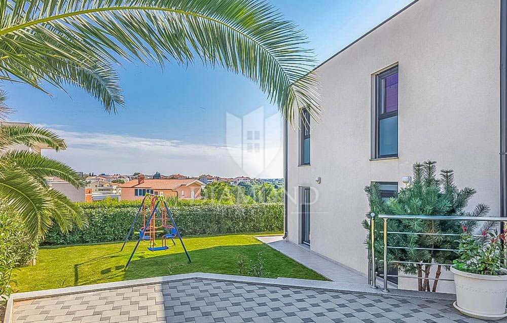 Čudovita Vila 150m od morja, Medulin
