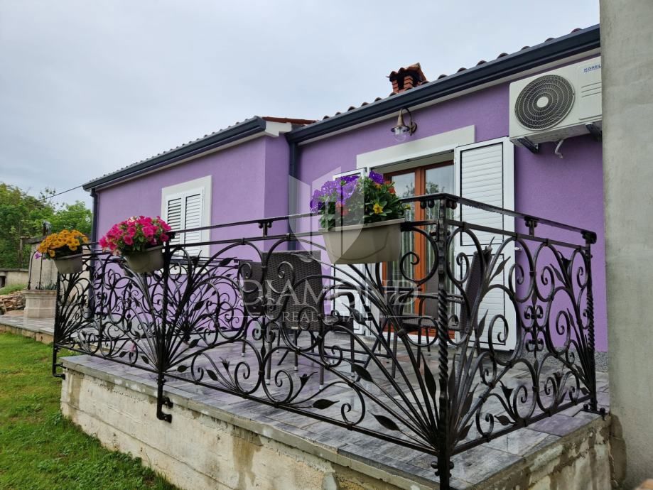 Labin, okolica, pritličje v mirni soseski