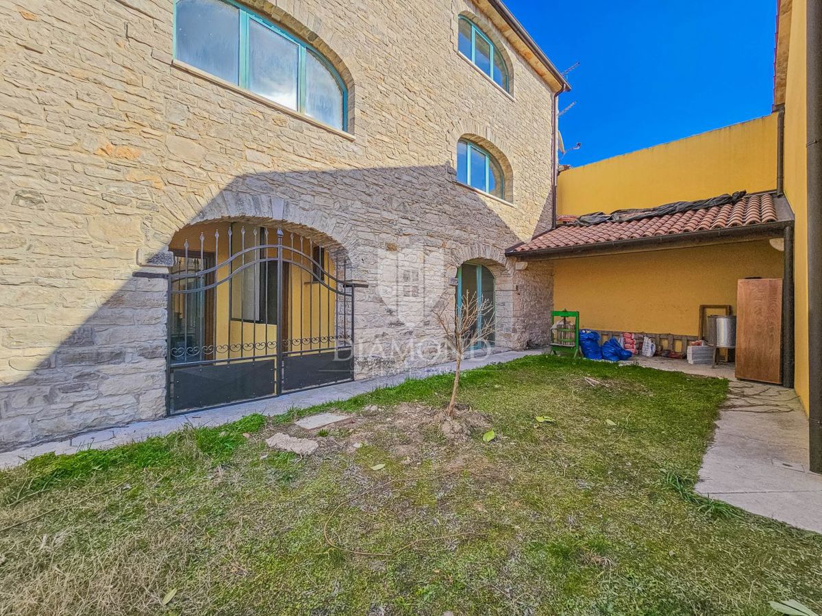 Buje, okolica! Čudovito novo stanovanje v istrskem stilu!