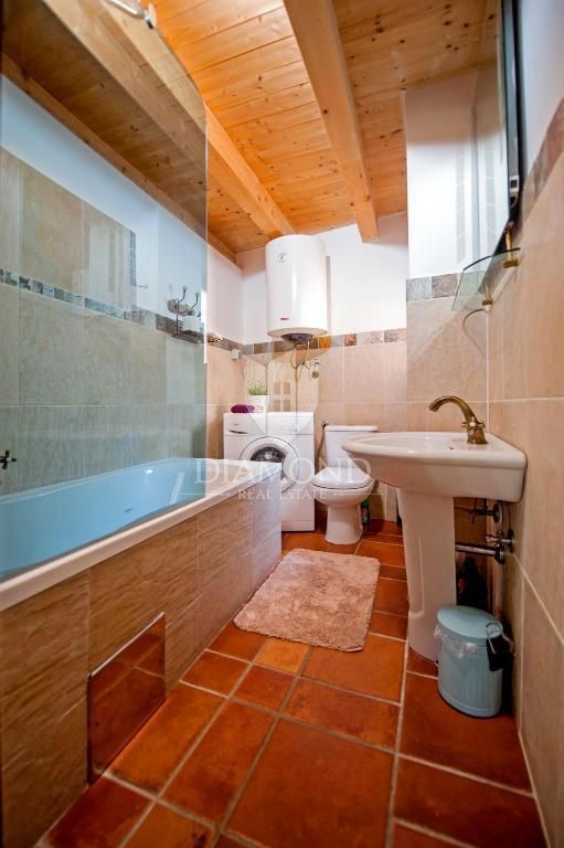 Rovinj, prenovljeno stanovanje v centru mesta