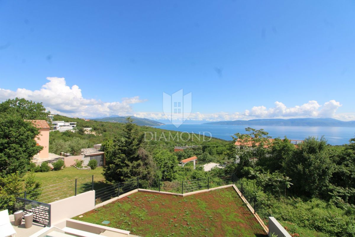 Rabac, Labin, novozgrajena vila s pogledom na morje