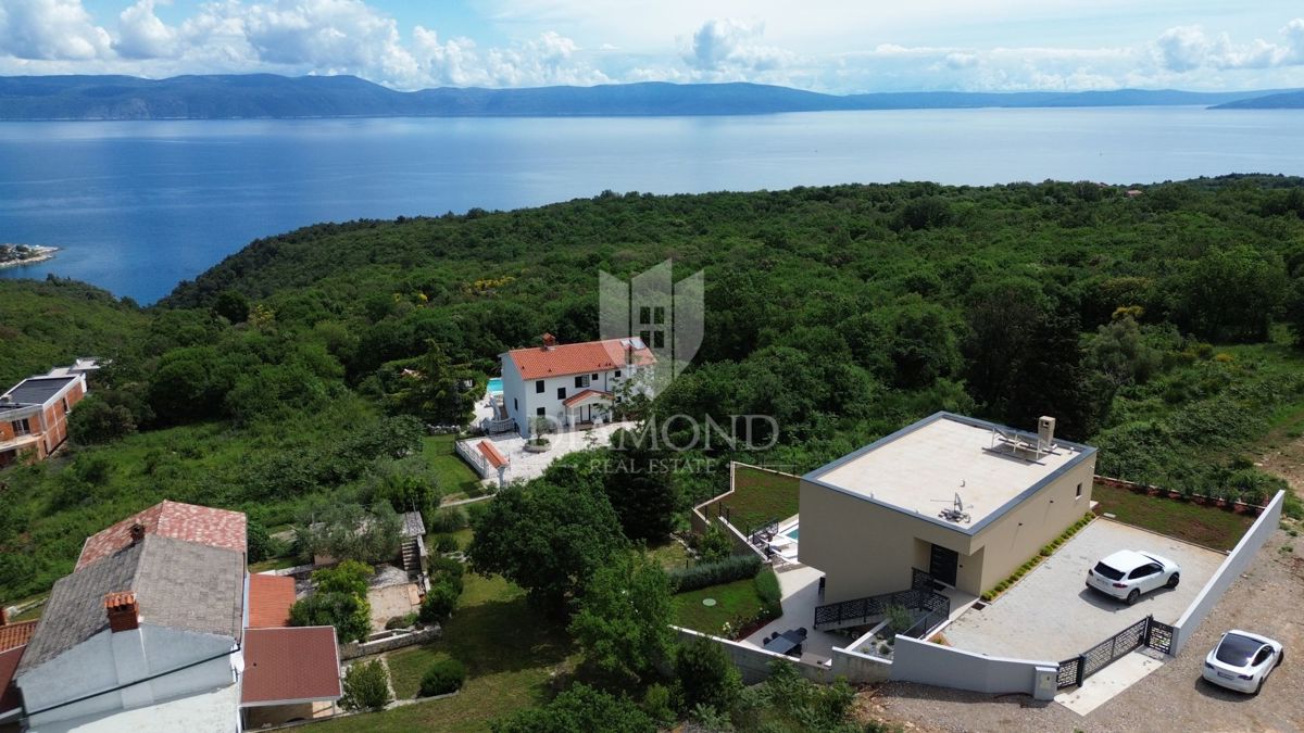 Rabac, Labin, novozgrajena vila s pogledom na morje