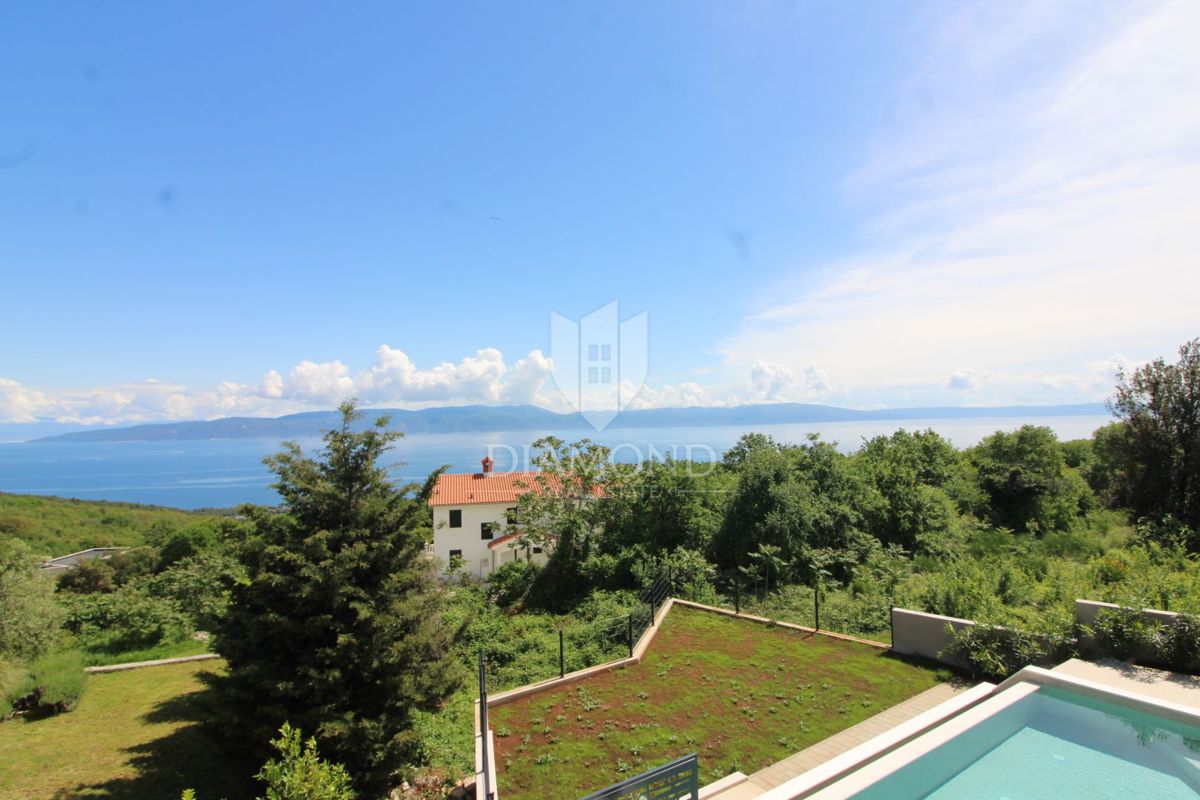 Rabac, Labin, novozgrajena vila s pogledom na morje