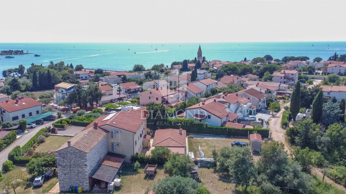 Umag, Lovrečica, Trisobno stanovanje v prvem nadstropju!