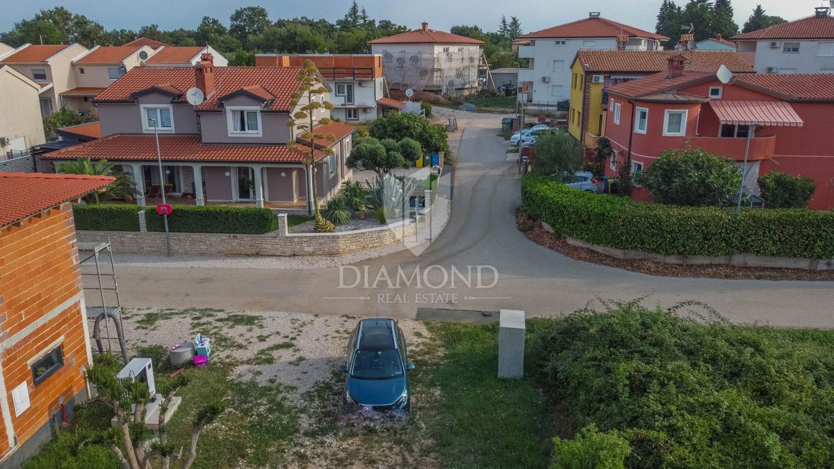Zemljišče Buje, 1.200m2