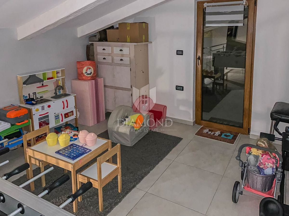 Umag, Savudrija! Čudovita hiša z bazenom 500 m od morja!