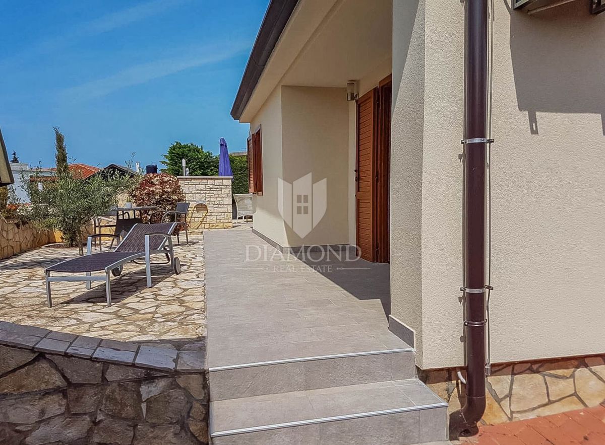 Umag, Savudrija! Čudovita hiša z bazenom 500 m od morja!