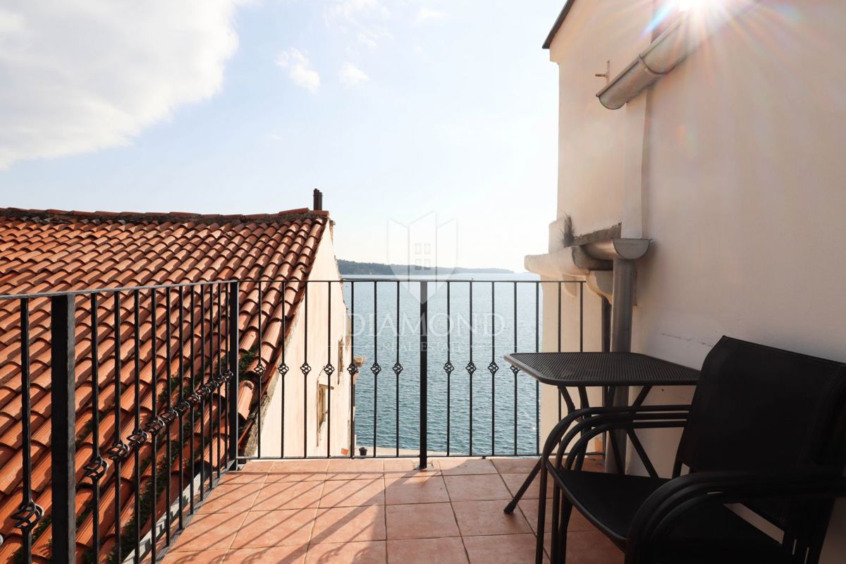Poreč – Stanovanje z edinstvenim pogledom na morje!