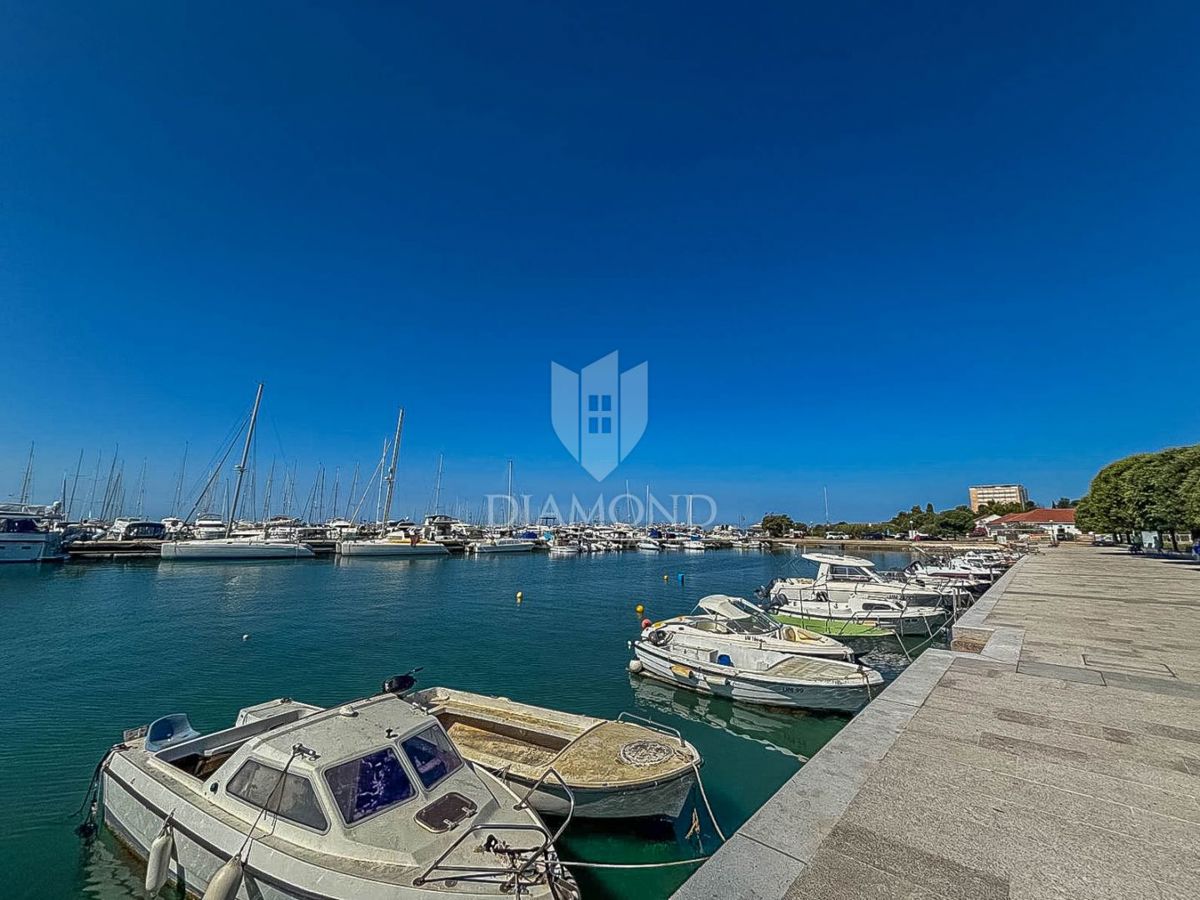 Istra, Umag - čudovita hiša z bazenom na odlični lokaciji!