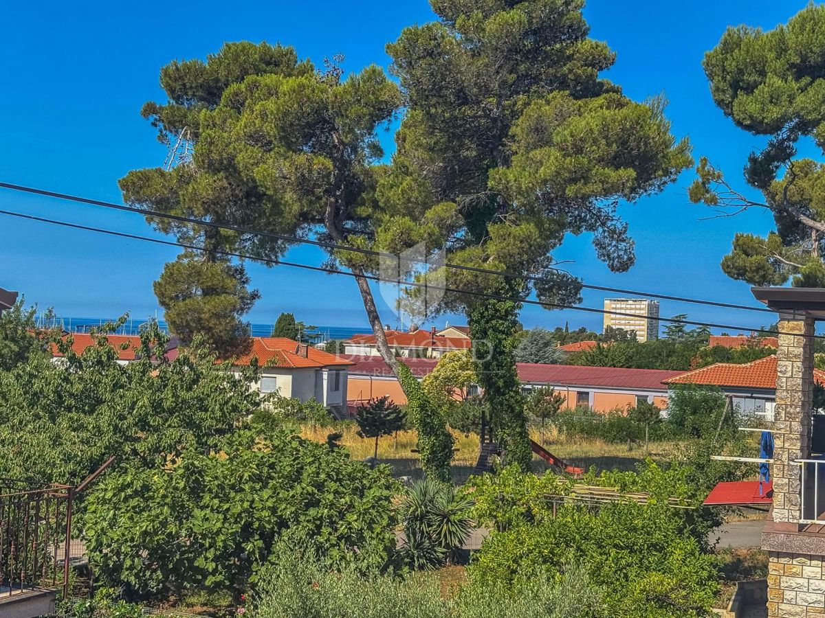 Istra, Umag - čudovita hiša z bazenom na odlični lokaciji!