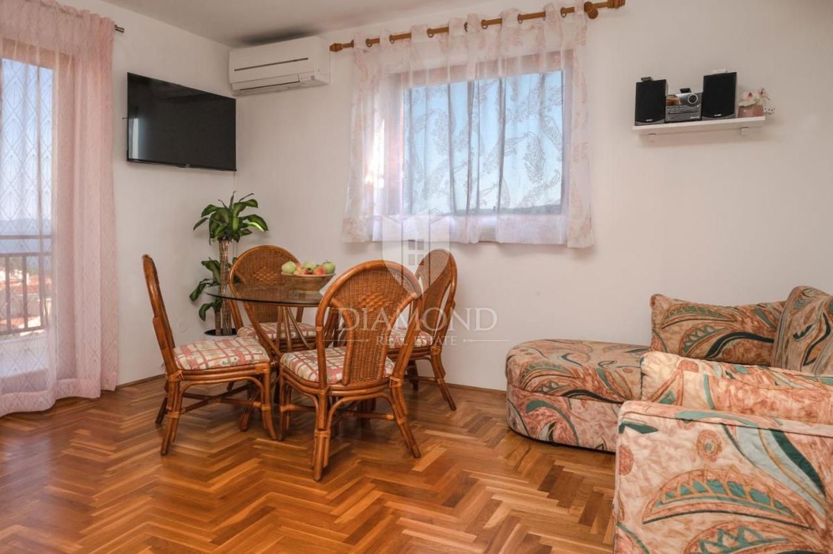 Apartma v Rabcu s pogledom na morje