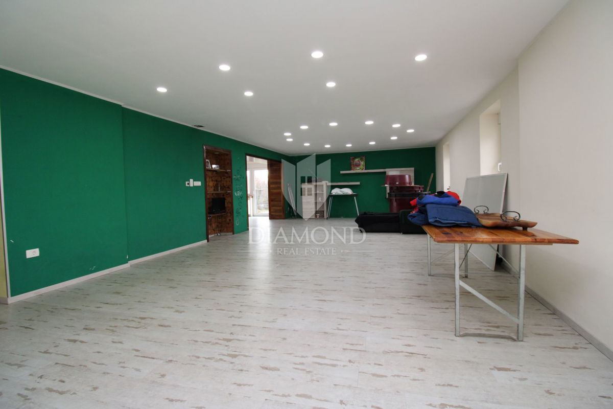 Hiša Kraljevica, 310m2