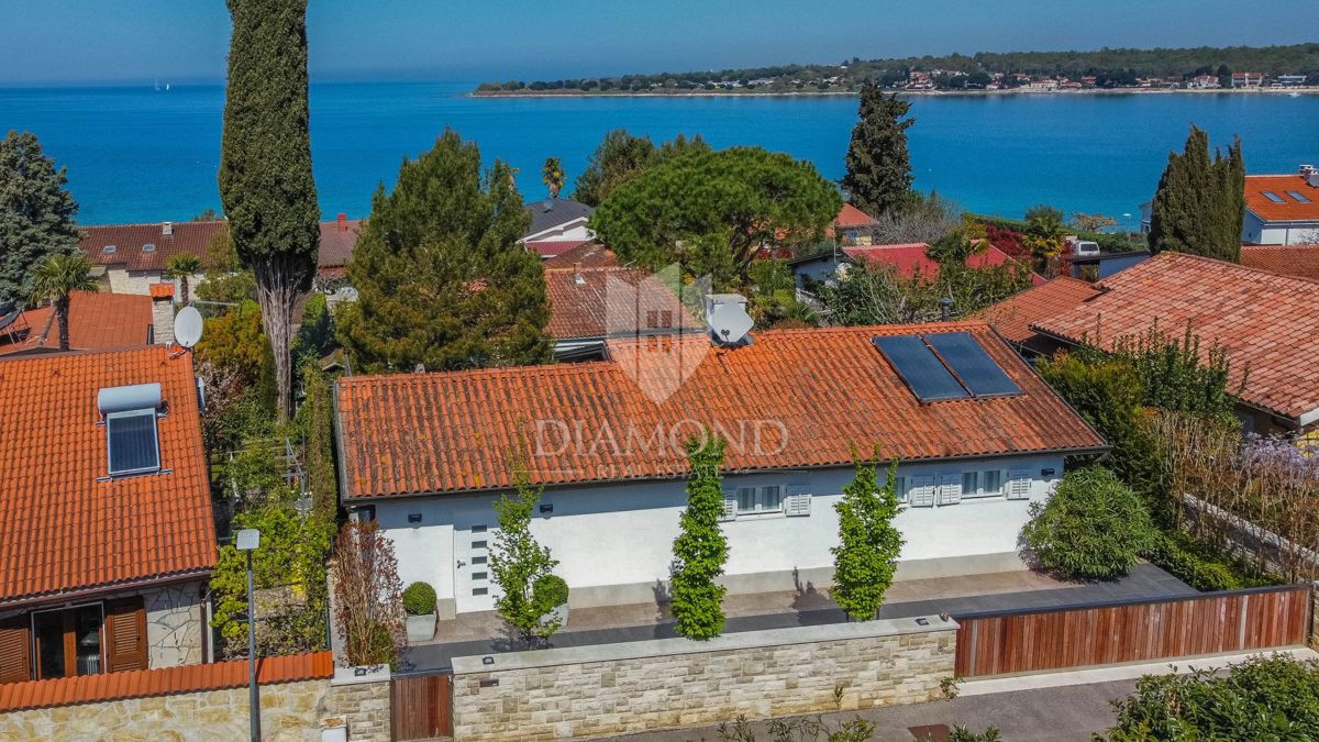 Novigrad okolica, samostojna hiša 3. vrsta do morja!