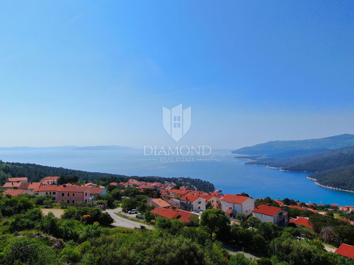 Zemljišče Rabac, Labin, 900m2