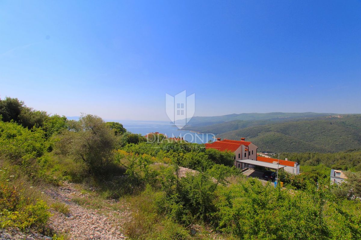 Zemljišče Rabac, Labin, 900m2