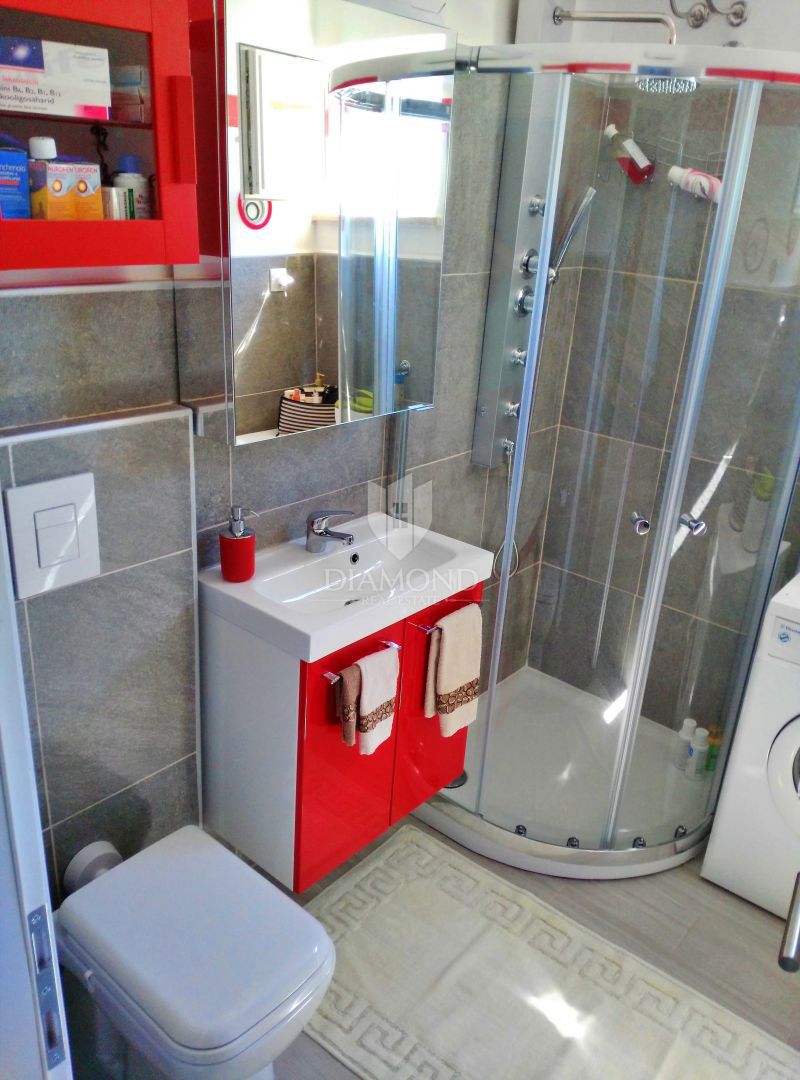 Apartmaj Ravni, Raša, 38,60m2