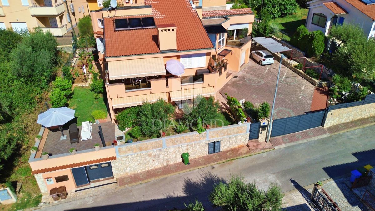 Hiša Rabac, Labin, 332m2