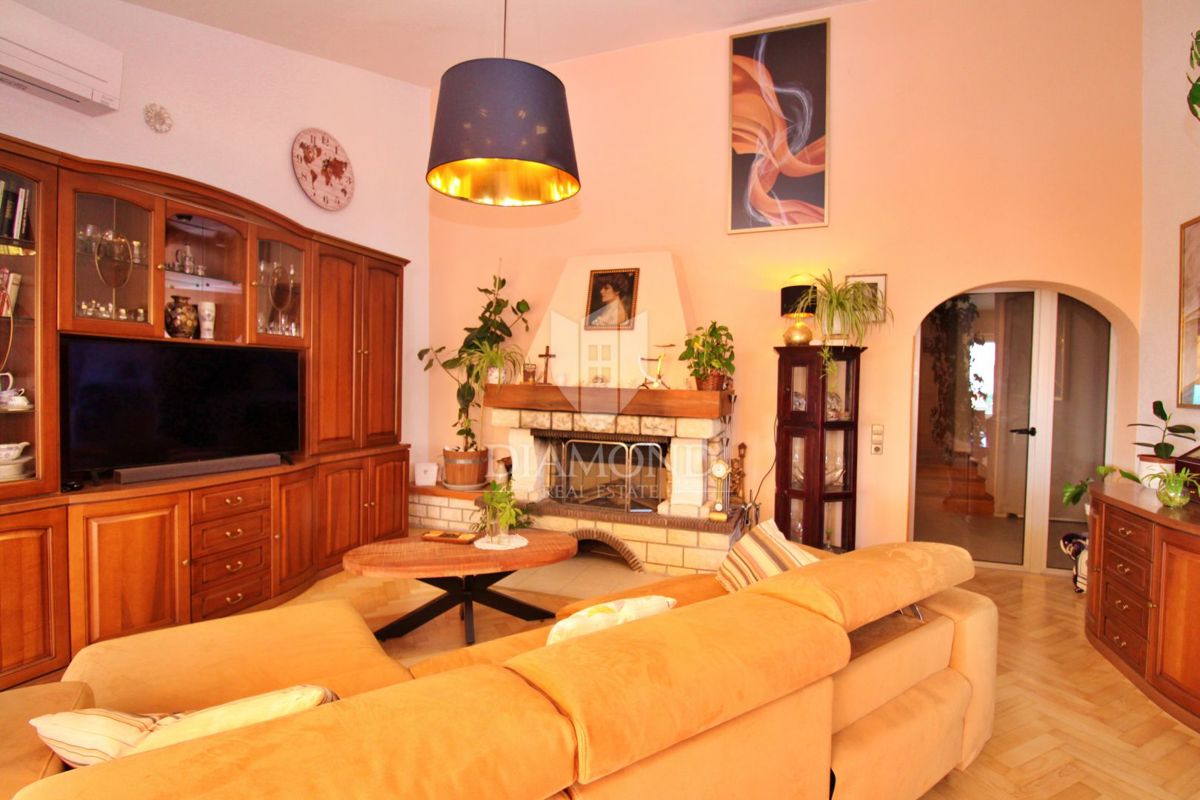 Hiša Rabac, Labin, 332m2