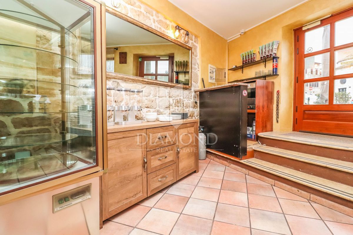 Poslovni prostor Rovinj, 154m2