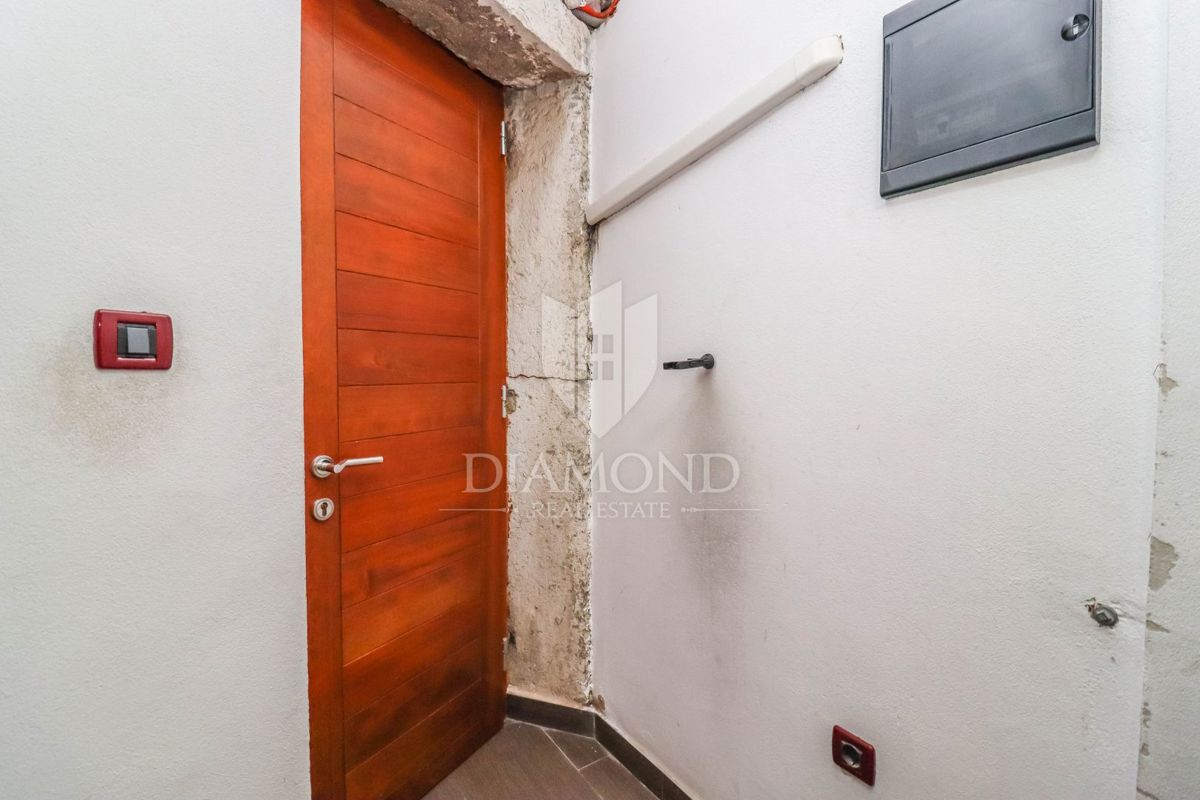 Poslovni prostor Rovinj, 154m2