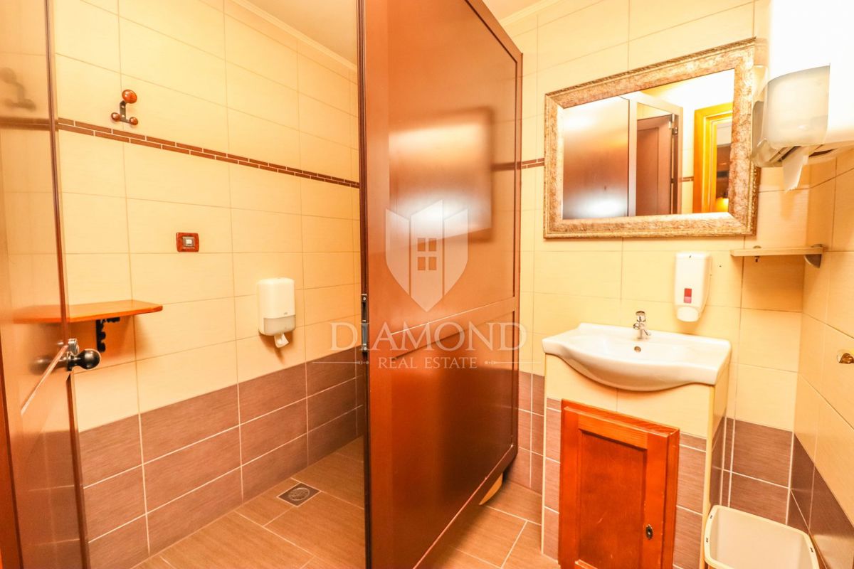Poslovni prostor Rovinj, 154m2