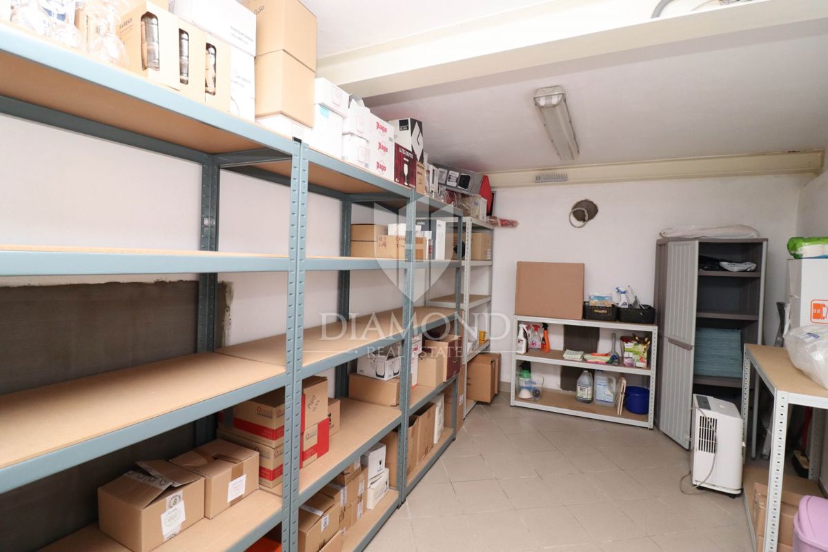 Poslovni prostor Rovinj, 154m2