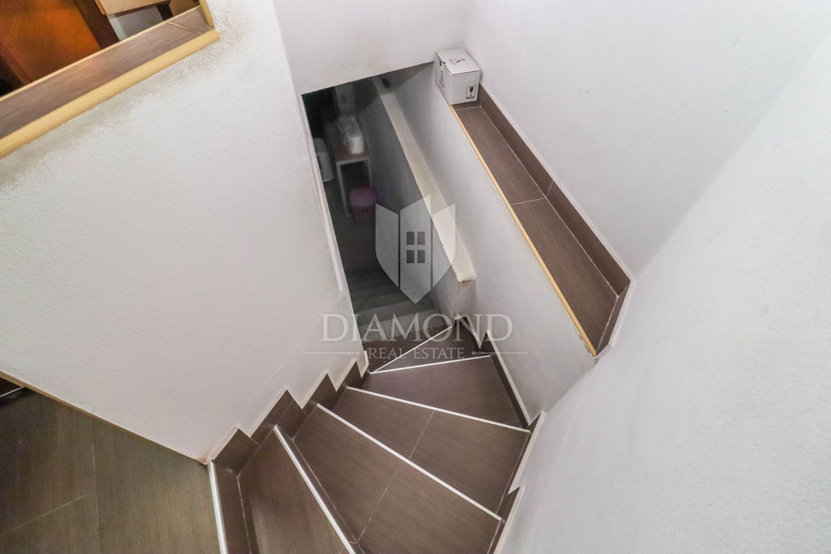 Poslovni prostor Rovinj, 154m2