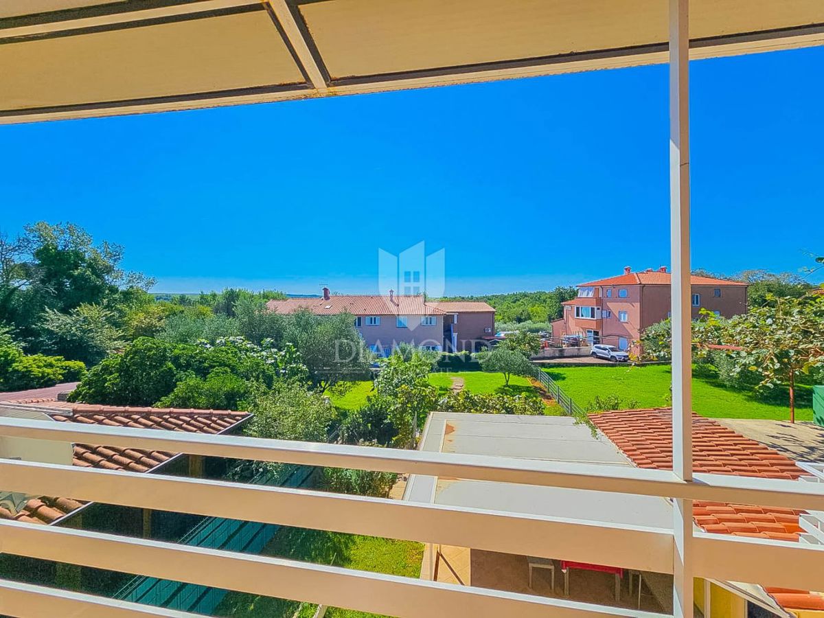 Umag, okolica! Hiša s 5 spalnicami!