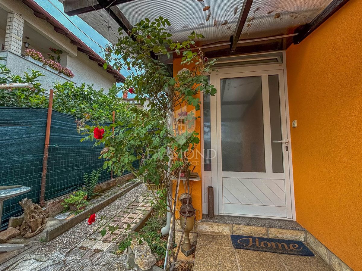 Umag- okolica, samostojna hiša v bližini mesta!