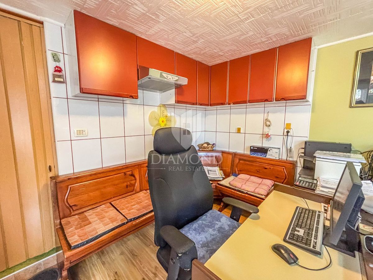 Umag- okolica, samostojna hiša v bližini mesta!