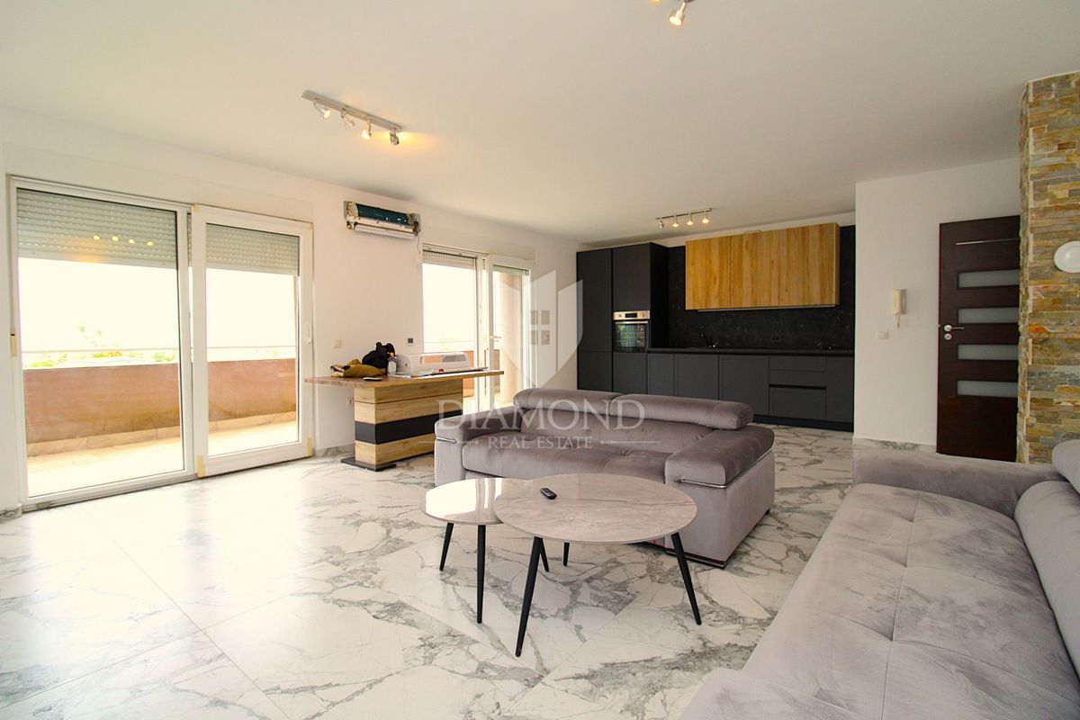 Apartmaj Srdoči, Rijeka, 132m2