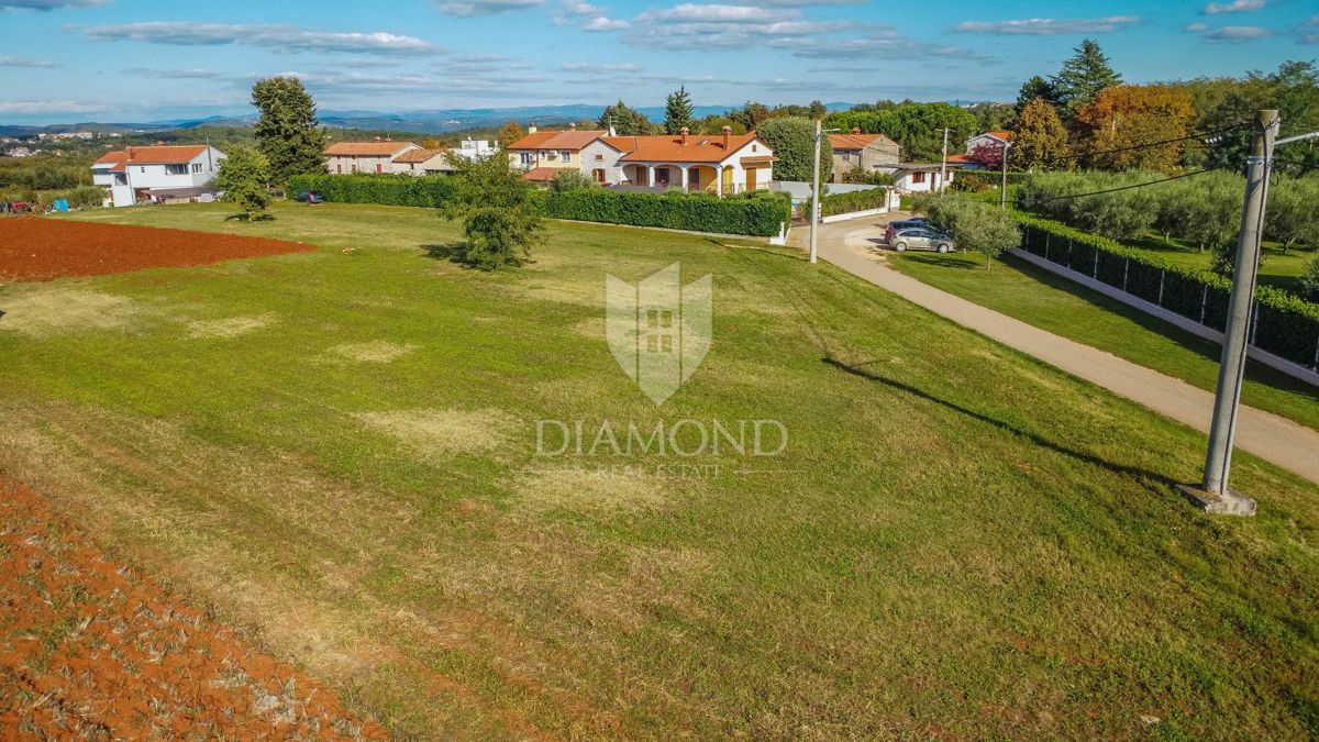 Zemljišče Vižinada, 1.088m2