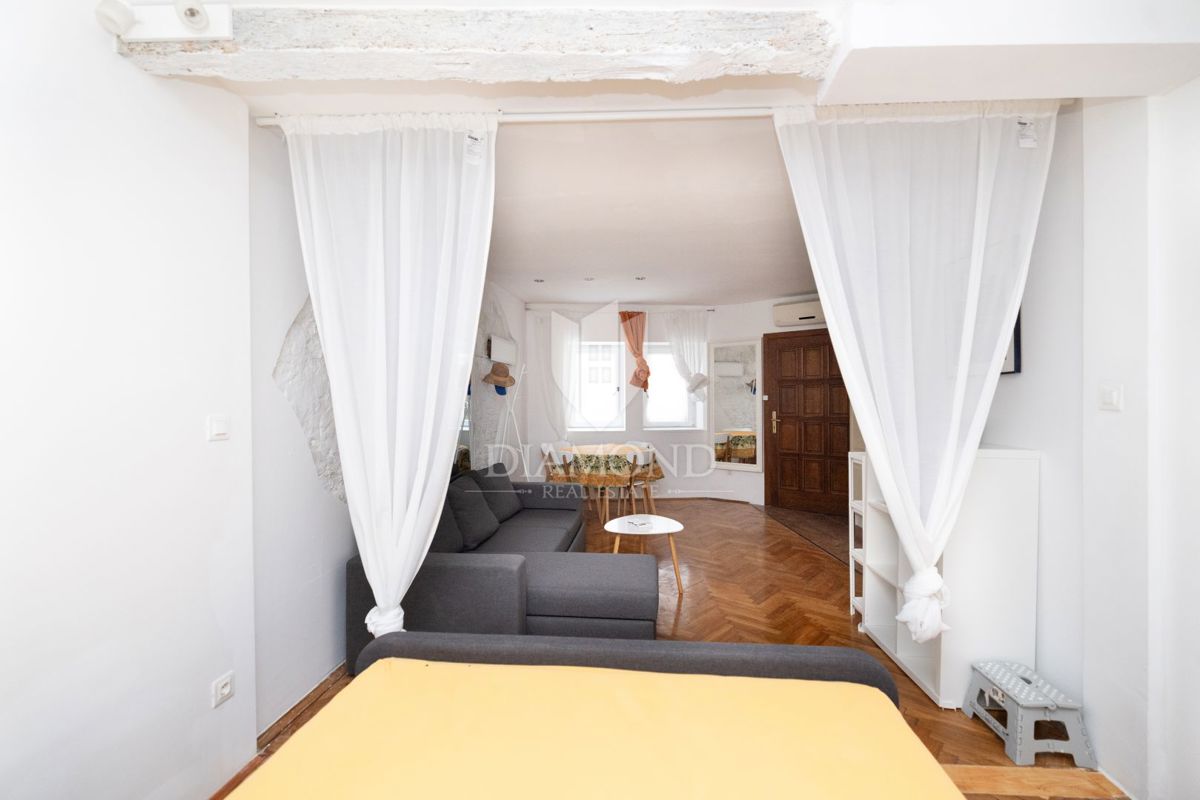 Rovinj, staro mestno jedro, kakovosten studio v pritličju