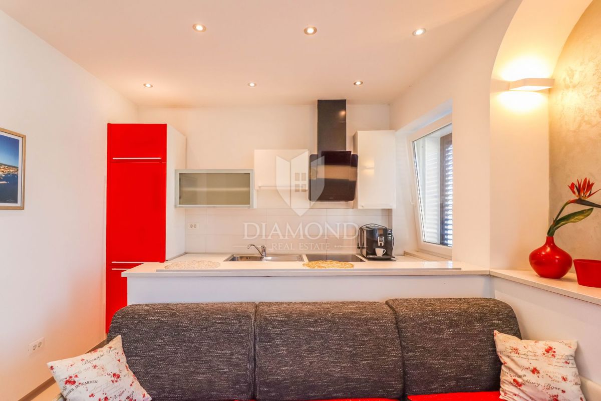 Rovinj! Apartma in PP Prva vrsta do morja!