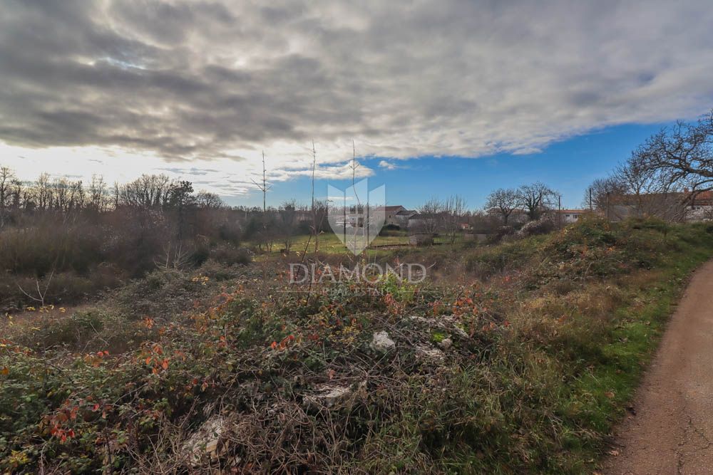 Zemljišče Beram, Pazin - Okolica, 2.898m2