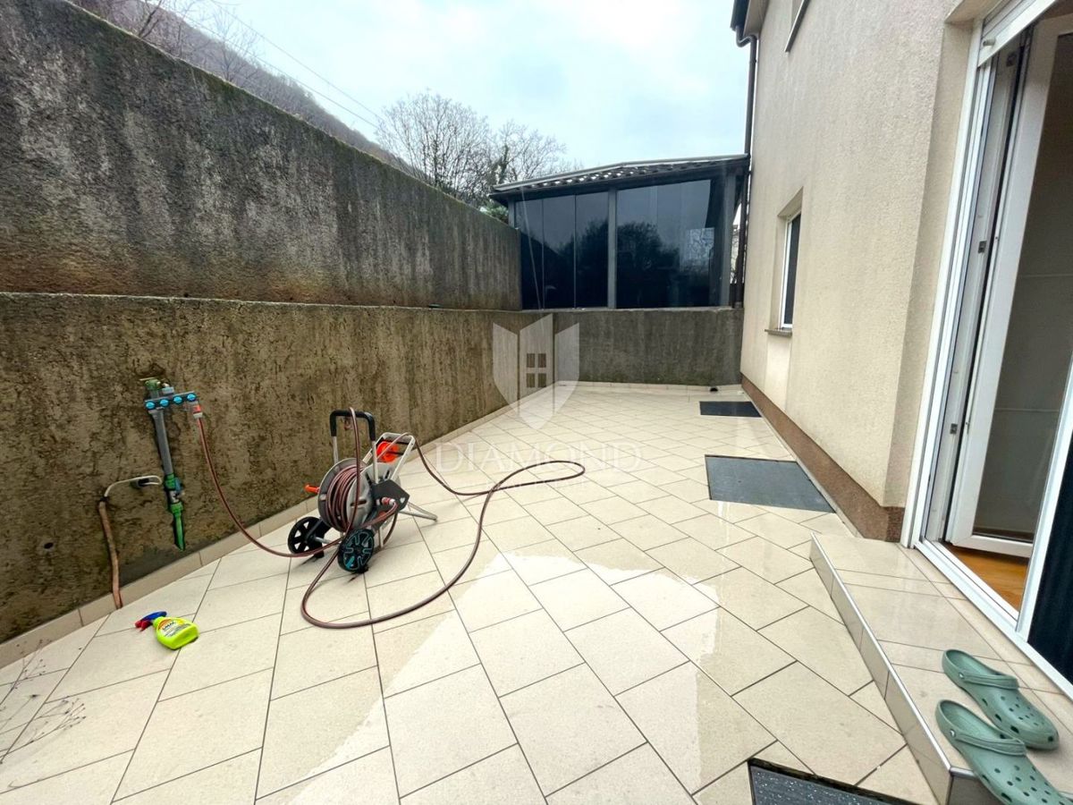 Apartmaj Gornja Vežica, Rijeka, 88m2