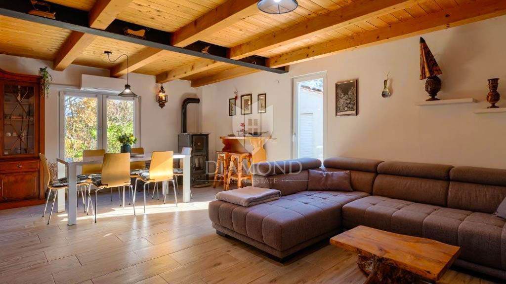 Oaza miru z velikim vrtom v bližini Žminja