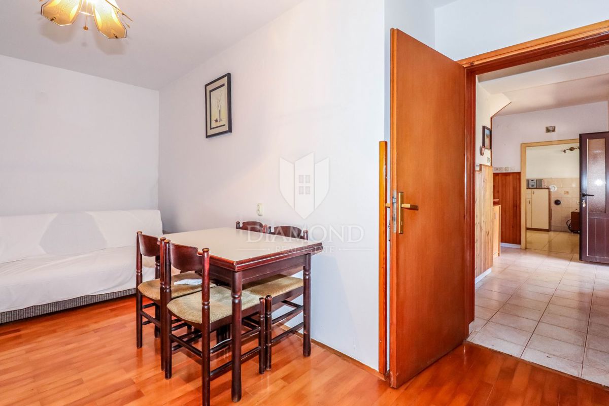 Žminj, podeželska hiša za veliko družino na mirni lokaciji