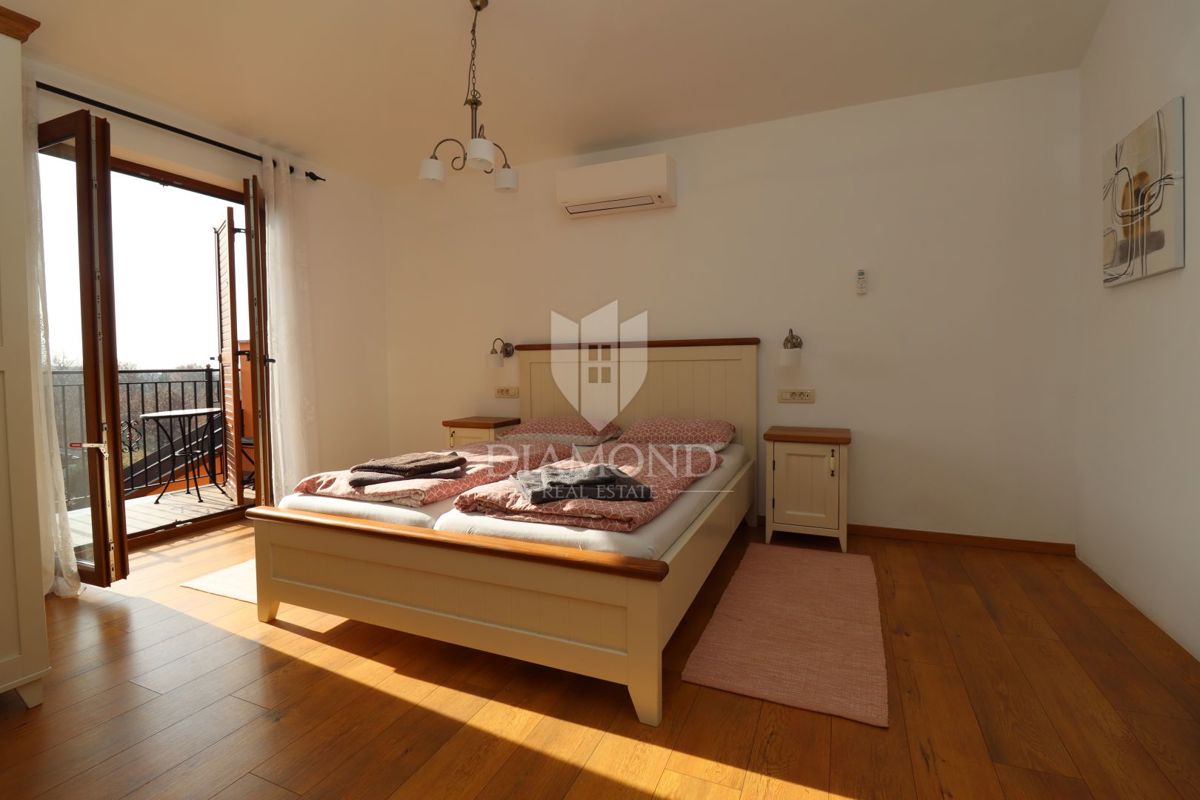 Hiša z bazenom in velikim vrtom – le 10 minut od Poreča in čudovitih plaž, idealna za bivanje ali turistični najem